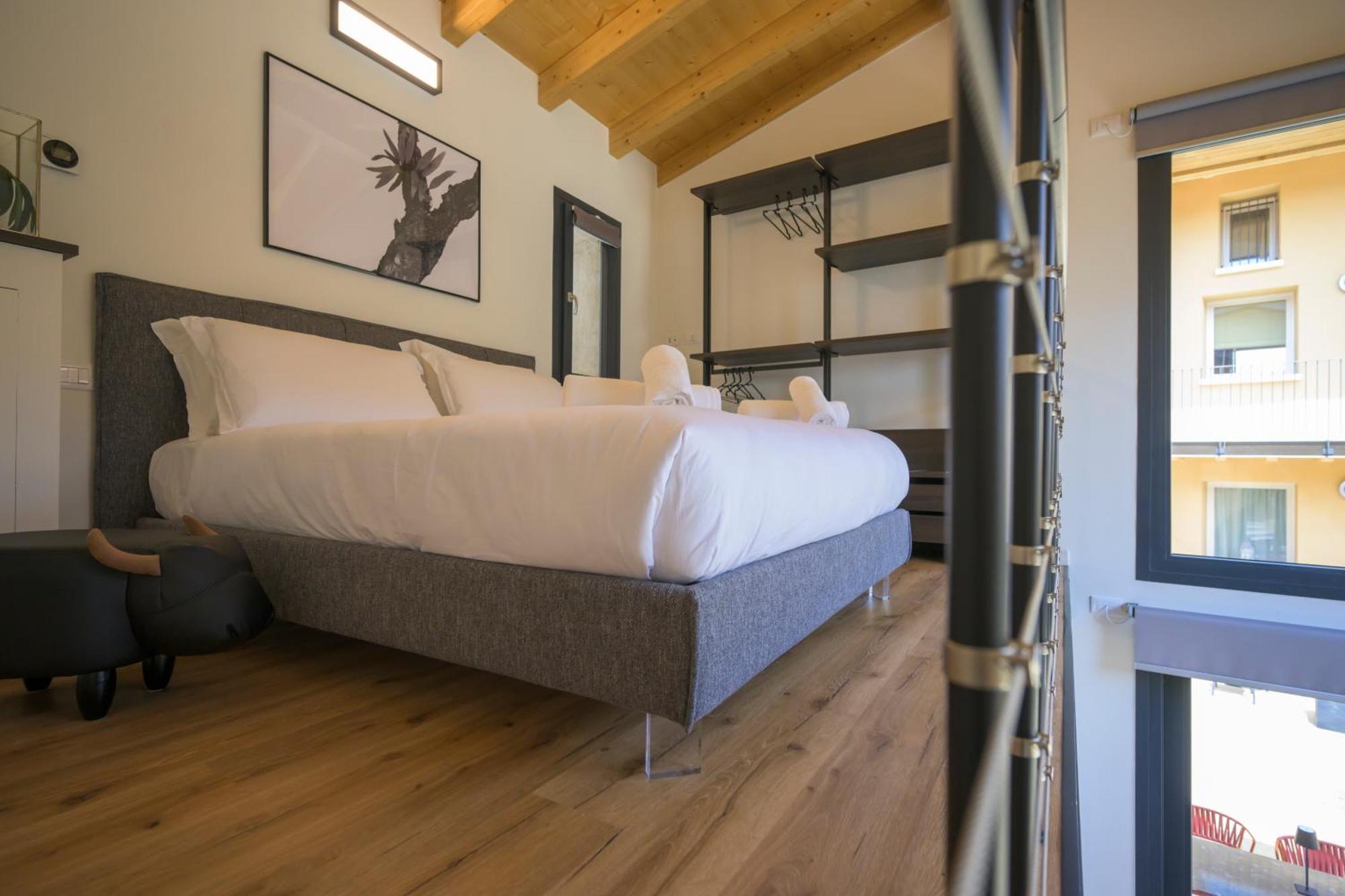La Cort - Number 4 Apartment *